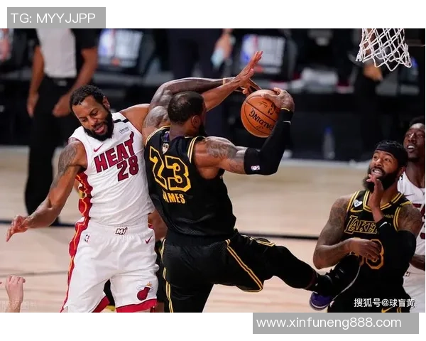 热火与湖人总决赛第一场精彩录像回放全程回顾与分析